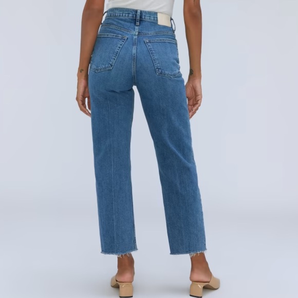 Everlane Long Length The Way High Jean in Distressed Wash in Long inseam - Picture 4 of 12